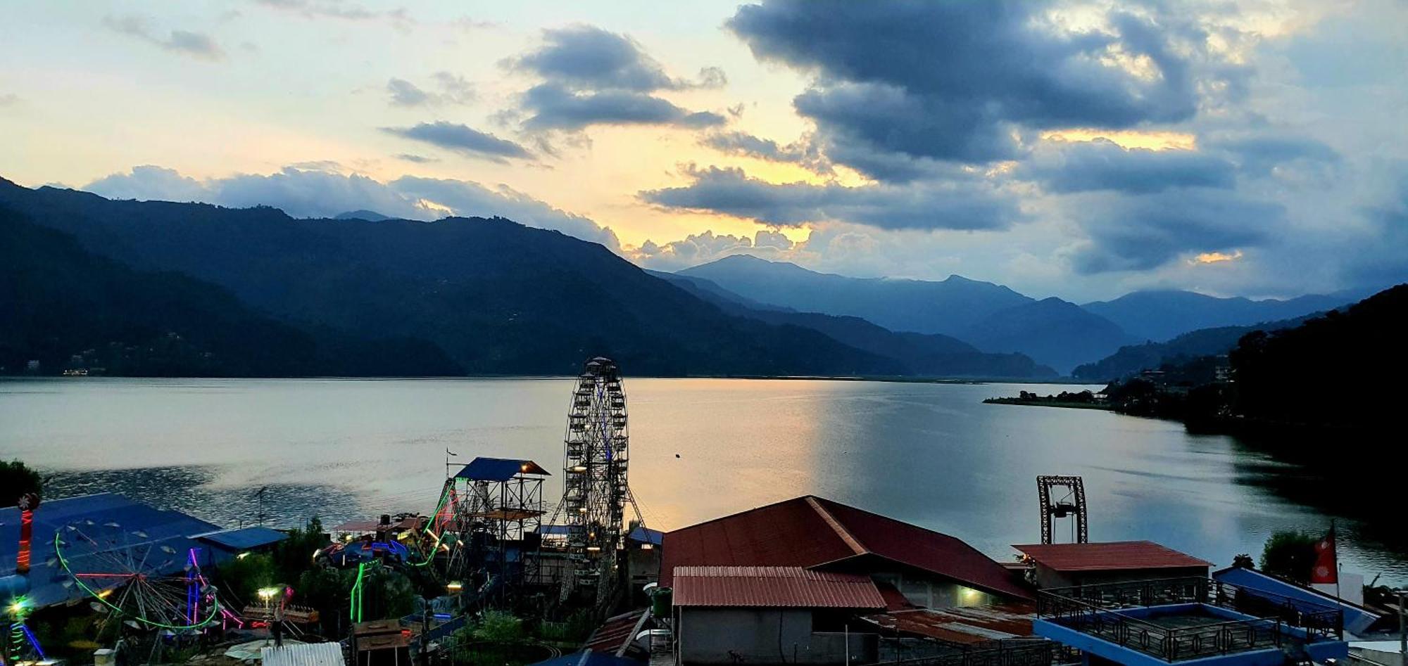 Hotel Kunja Pokhara Exterior photo